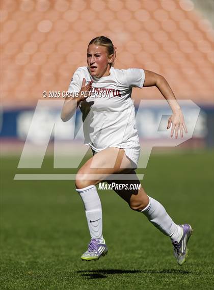 Thumbnail 3 in Bountiful vs. Olympus (UHSAA 5A Final) photogallery.