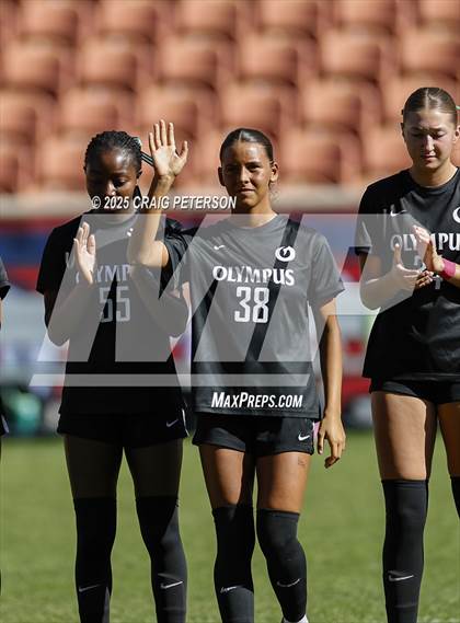 Thumbnail 2 in Bountiful vs. Olympus (UHSAA 5A Final) photogallery.
