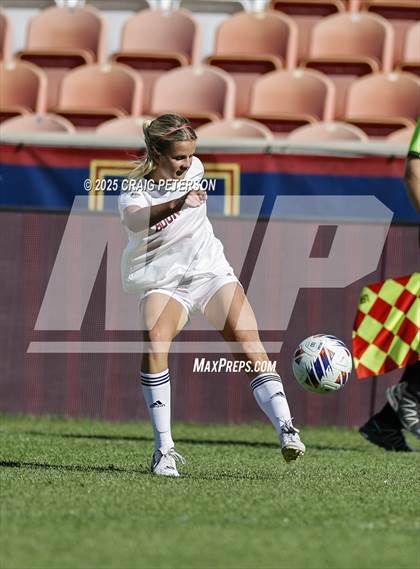 Thumbnail 2 in Bountiful vs. Olympus (UHSAA 5A Final) photogallery.