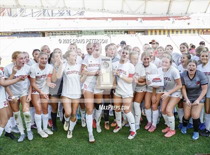 Thumbnail 1 in Bountiful vs. Olympus (UHSAA 5A Final) photogallery.