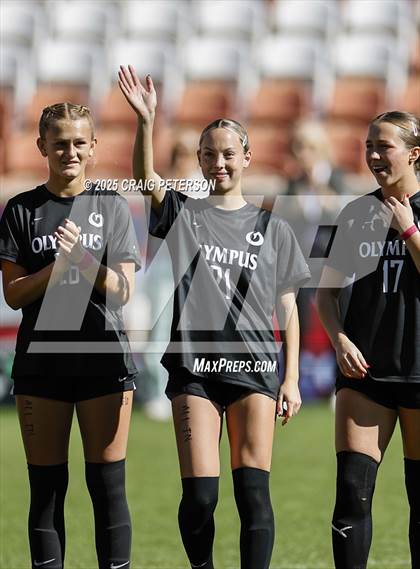 Thumbnail 3 in Bountiful vs. Olympus (UHSAA 5A Final) photogallery.