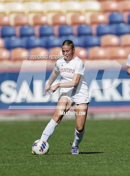 Thumbnail 2 in Bountiful vs. Olympus (UHSAA 5A Final) photogallery.