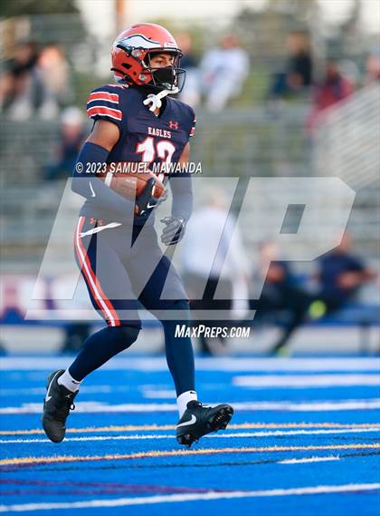 Thumbnail 3 in   Loyola @ Chaminade photogallery.