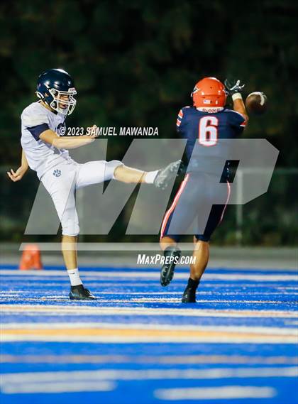 Thumbnail 1 in   Loyola @ Chaminade photogallery.