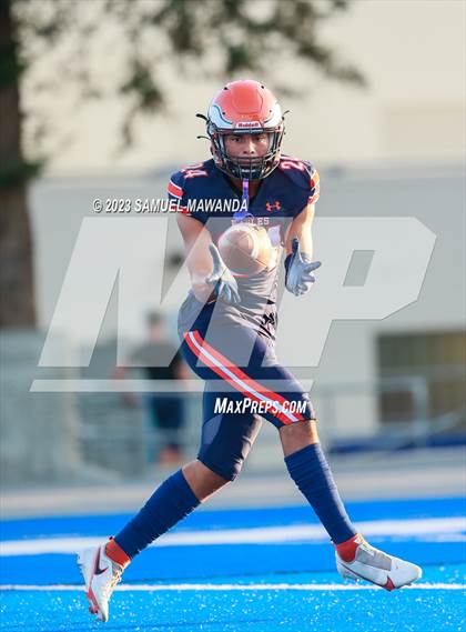Thumbnail 3 in   Loyola @ Chaminade photogallery.