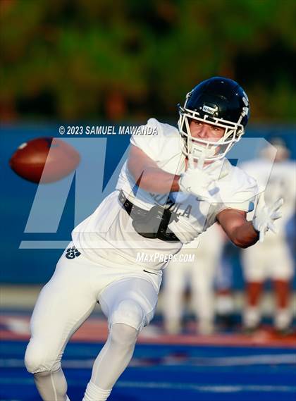 Thumbnail 1 in   Loyola @ Chaminade photogallery.
