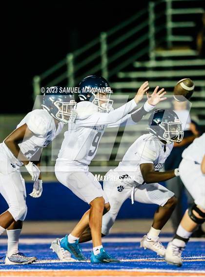 Thumbnail 1 in   Loyola @ Chaminade photogallery.