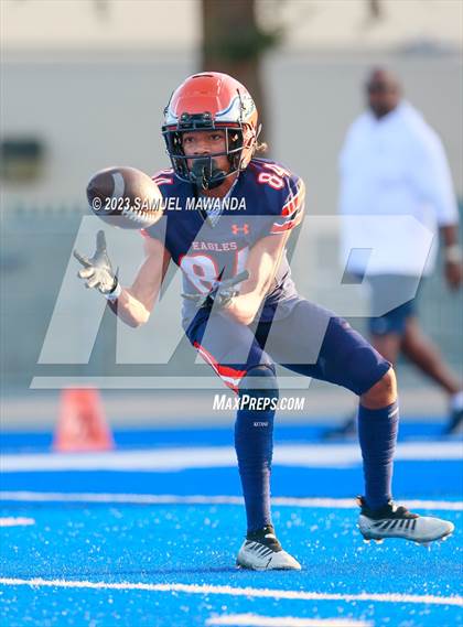 Thumbnail 1 in   Loyola @ Chaminade photogallery.