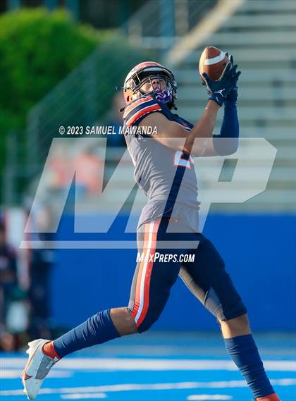 Thumbnail 1 in   Loyola @ Chaminade photogallery.