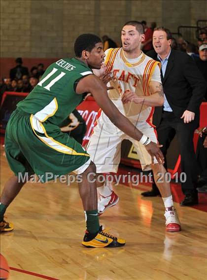 Thumbnail 1 in Taft vs. St. Patrick (Nike Extravaganza) photogallery.