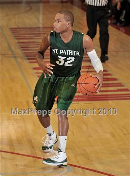 Thumbnail 3 in Taft vs. St. Patrick (Nike Extravaganza) photogallery.