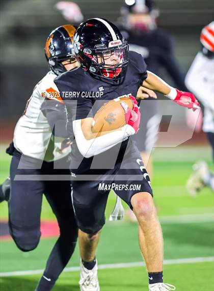 Thumbnail 2 in Milford vs. Monticello (UHSAA 8 Man Semi Final) photogallery.