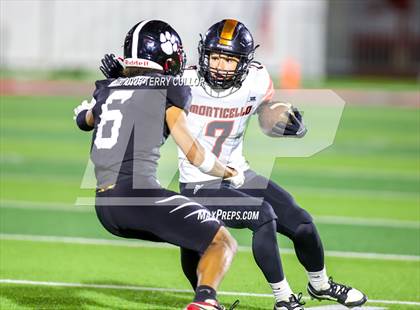 Thumbnail 3 in Milford vs. Monticello (UHSAA 8 Man Semi Final) photogallery.