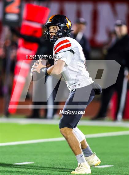 Thumbnail 3 in Milford vs. Monticello (UHSAA 8 Man Semi Final) photogallery.