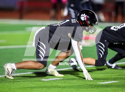 Thumbnail 2 in Milford vs. Monticello (UHSAA 8 Man Semi Final) photogallery.