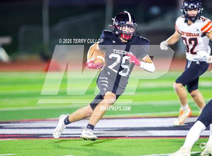 Thumbnail 3 in Milford vs. Monticello (UHSAA 8 Man Semi Final) photogallery.