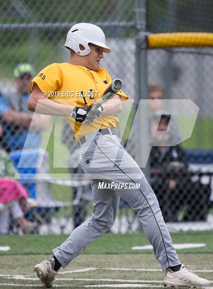 Thumbnail 2 in Rocky Grove vs Maplewood (PIAA D10 2A 1st Round) photogallery.