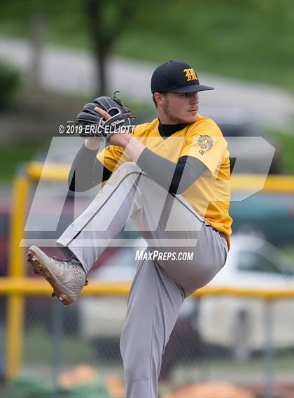 Thumbnail 3 in Rocky Grove vs Maplewood (PIAA D10 2A 1st Round) photogallery.