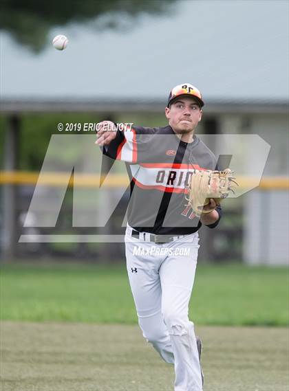 Thumbnail 1 in Rocky Grove vs Maplewood (PIAA D10 2A 1st Round) photogallery.