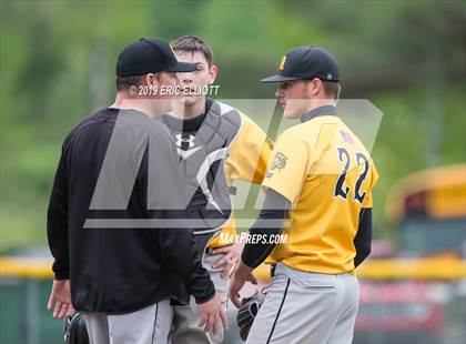 Thumbnail 1 in Rocky Grove vs Maplewood (PIAA D10 2A 1st Round) photogallery.