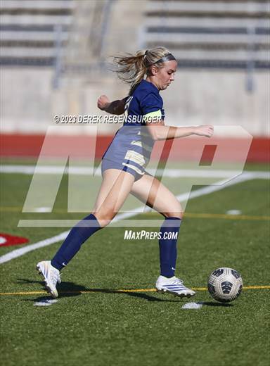 null - Photo 01
