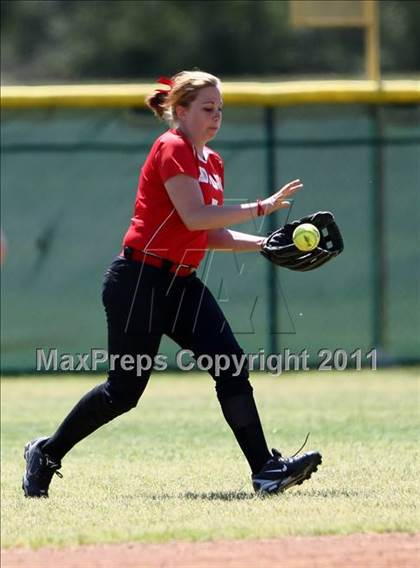 Thumbnail 2 in Tarkington vs Coldspring-Oakhurst photogallery.