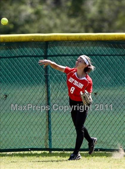 Thumbnail 3 in Tarkington vs Coldspring-Oakhurst photogallery.