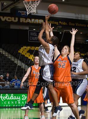 Thumbnail 1 in Franklin vs. Bland (VHSL  A D1 Semifinal) photogallery.