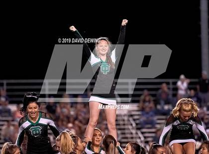Thumbnail 2 in Saugus @ Thousand Oaks photogallery.