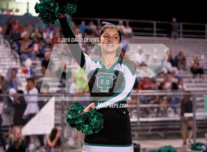 Thumbnail 1 in Saugus @ Thousand Oaks photogallery.