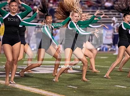 Thumbnail 2 in Saugus @ Thousand Oaks photogallery.