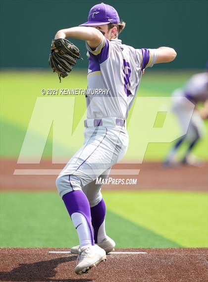 Thumbnail 3 in Melissa vs Alvarado (UIL 4A Area Playoff) photogallery.