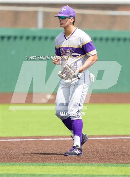 Thumbnail 1 in Melissa vs Alvarado (UIL 4A Area Playoff) photogallery.