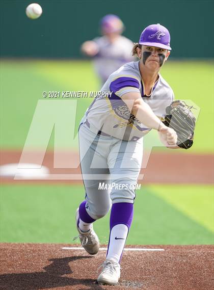Thumbnail 3 in Melissa vs Alvarado (UIL 4A Area Playoff) photogallery.