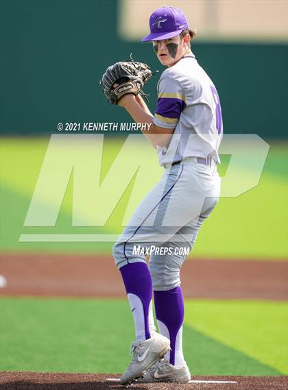 Thumbnail 1 in Melissa vs Alvarado (UIL 4A Area Playoff) photogallery.