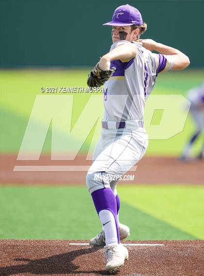 Thumbnail 1 in Melissa vs Alvarado (UIL 4A Area Playoff) photogallery.