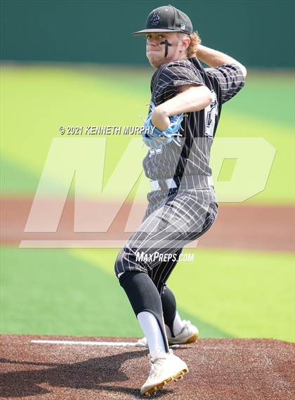 Thumbnail 1 in Melissa vs Alvarado (UIL 4A Area Playoff) photogallery.