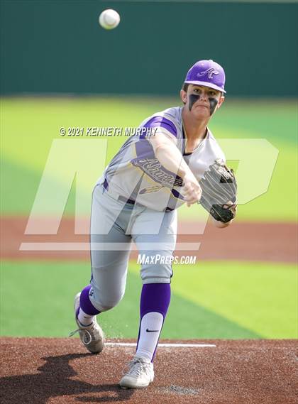 Thumbnail 2 in Melissa vs Alvarado (UIL 4A Area Playoff) photogallery.