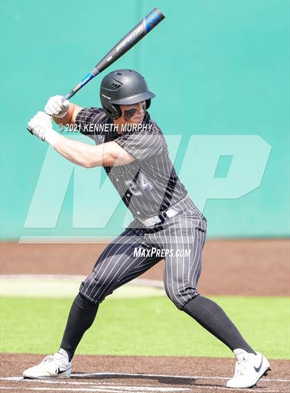 Thumbnail 1 in Melissa vs Alvarado (UIL 4A Area Playoff) photogallery.