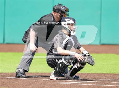 Thumbnail 2 in Melissa vs Alvarado (UIL 4A Area Playoff) photogallery.