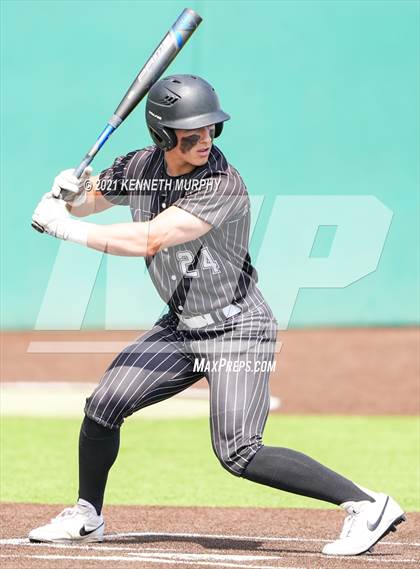 Thumbnail 1 in Melissa vs Alvarado (UIL 4A Area Playoff) photogallery.