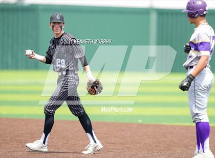 Thumbnail 1 in Melissa vs Alvarado (UIL 4A Area Playoff) photogallery.