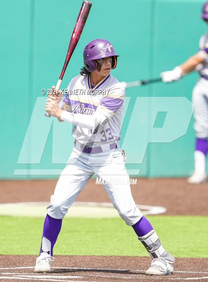 Thumbnail 3 in Melissa vs Alvarado (UIL 4A Area Playoff) photogallery.