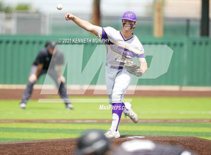 Thumbnail 3 in Melissa vs Alvarado (UIL 4A Area Playoff) photogallery.
