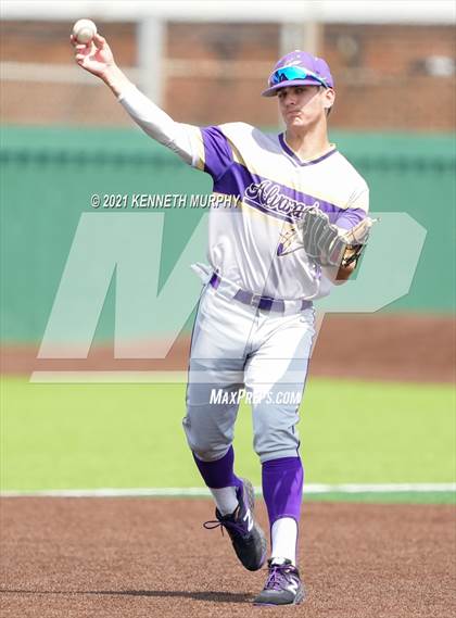 Thumbnail 2 in Melissa vs Alvarado (UIL 4A Area Playoff) photogallery.