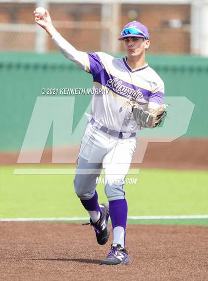 Thumbnail 1 in Melissa vs Alvarado (UIL 4A Area Playoff) photogallery.