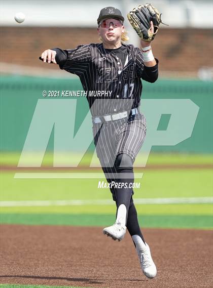 Thumbnail 1 in Melissa vs Alvarado (UIL 4A Area Playoff) photogallery.