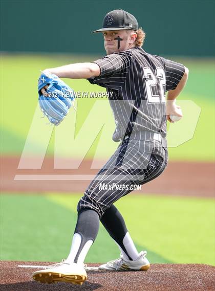 Thumbnail 1 in Melissa vs Alvarado (UIL 4A Area Playoff) photogallery.