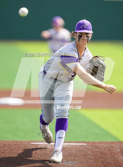Thumbnail 1 in Melissa vs Alvarado (UIL 4A Area Playoff) photogallery.