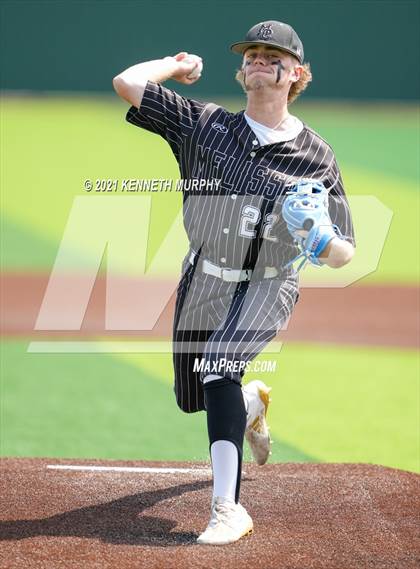 Thumbnail 1 in Melissa vs Alvarado (UIL 4A Area Playoff) photogallery.